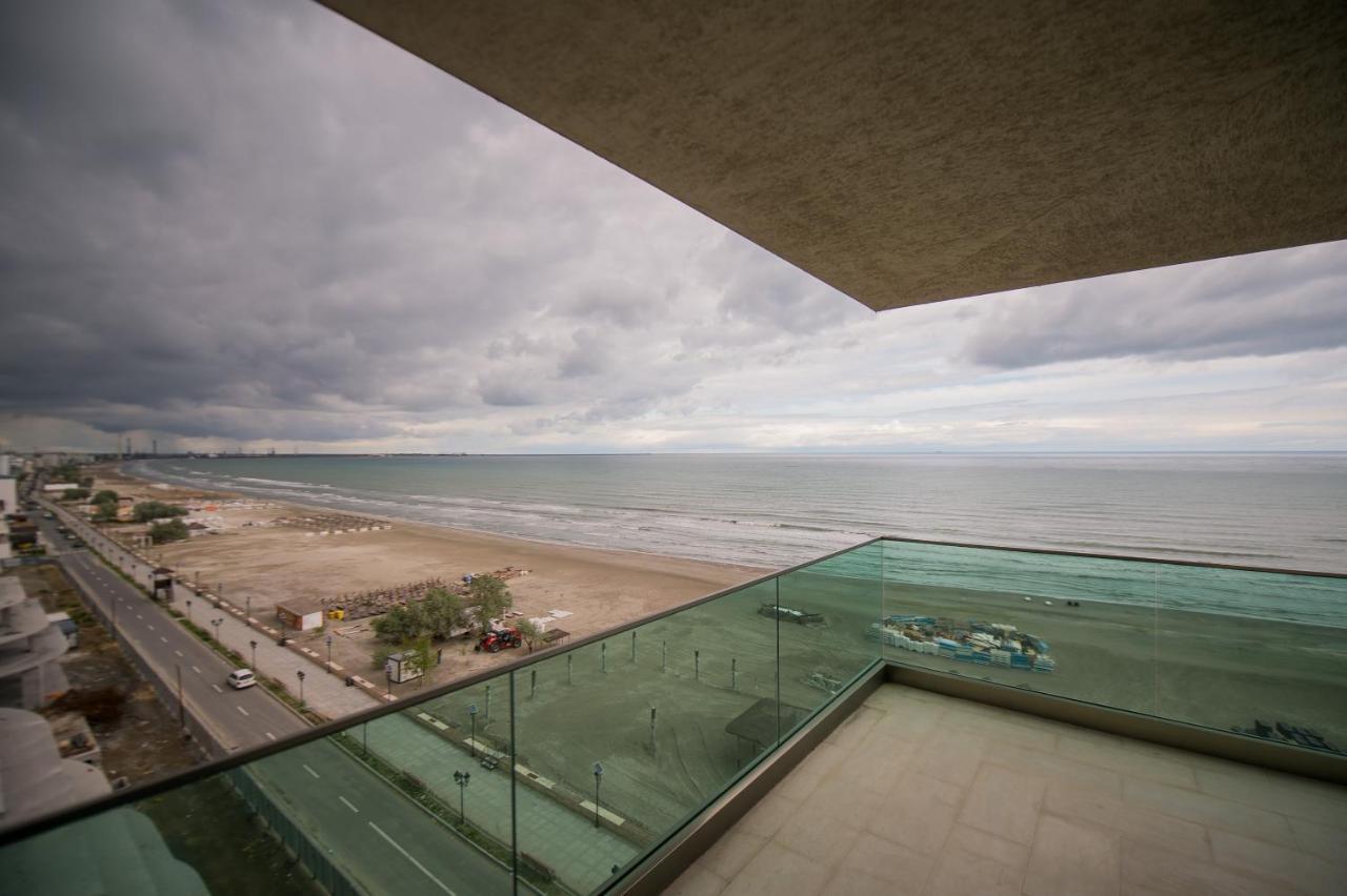 Luxury Promenada Apartment - Frontal Beachfront Mamaia Nord Năvodari Exterior foto
