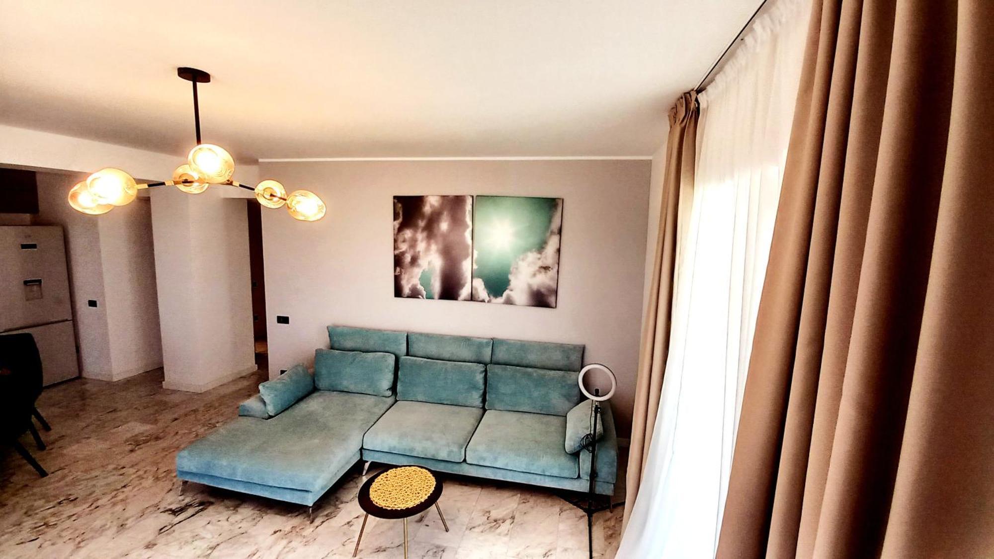 Luxury Promenada Apartment - Frontal Beachfront Mamaia Nord Năvodari Exterior foto