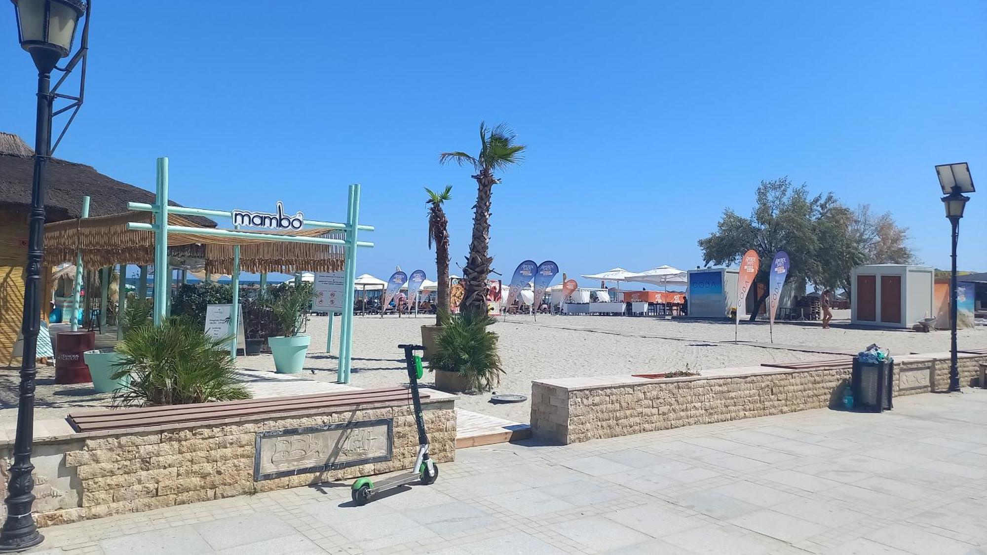 Luxury Promenada Apartment - Frontal Beachfront Mamaia Nord Năvodari Exterior foto