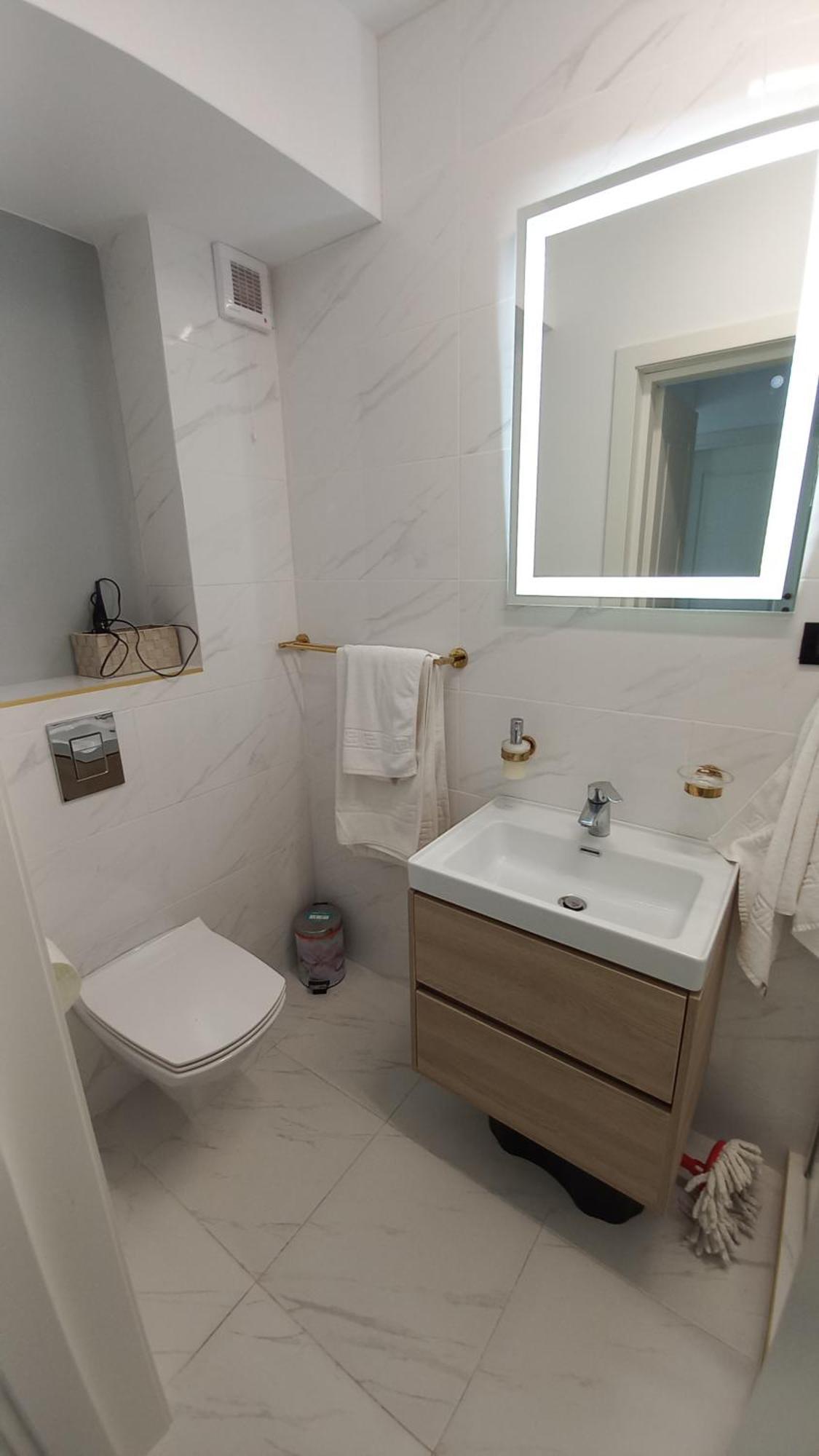 Luxury Promenada Apartment - Frontal Beachfront Mamaia Nord Năvodari Exterior foto