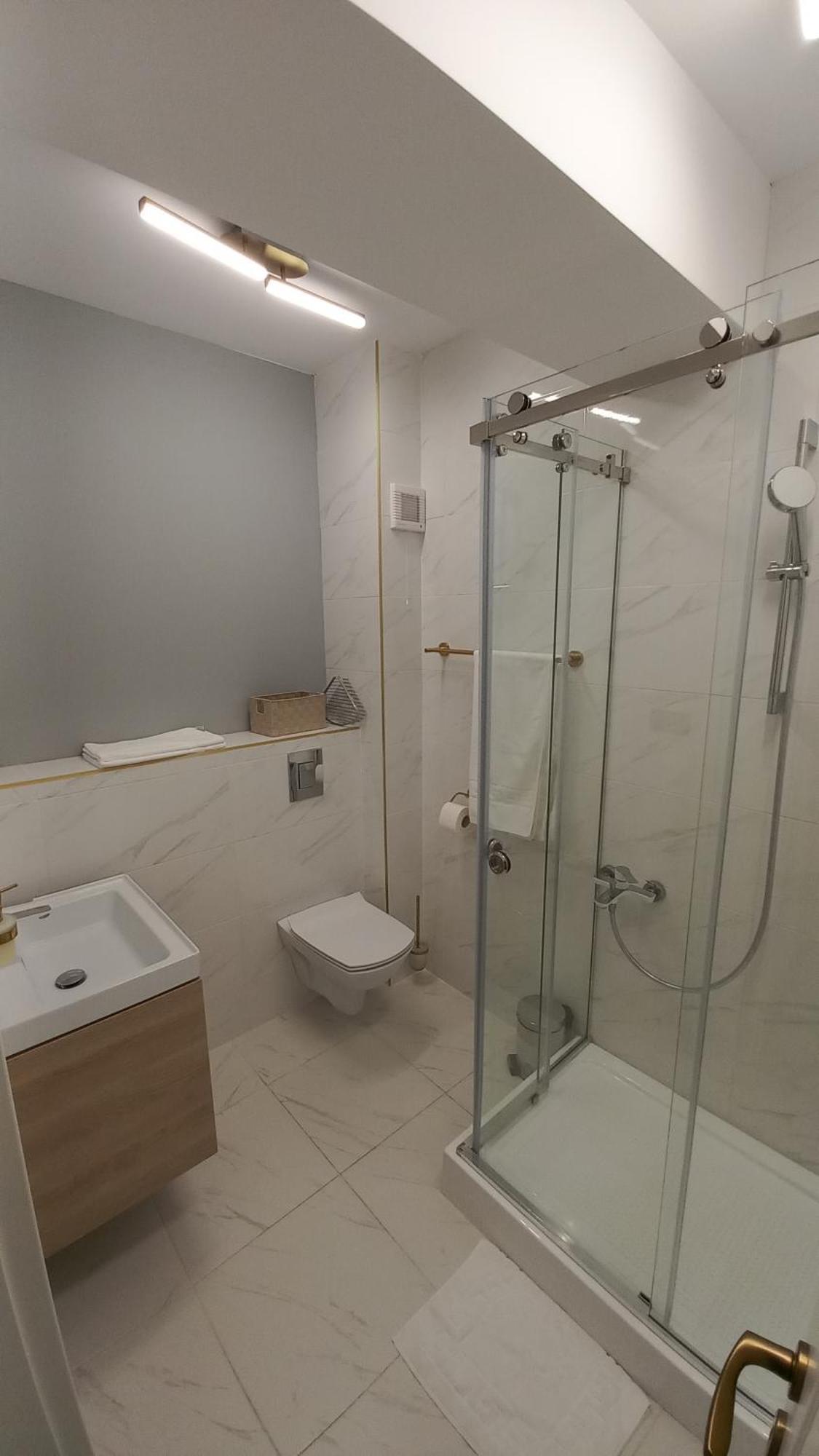 Luxury Promenada Apartment - Frontal Beachfront Mamaia Nord Năvodari Exterior foto